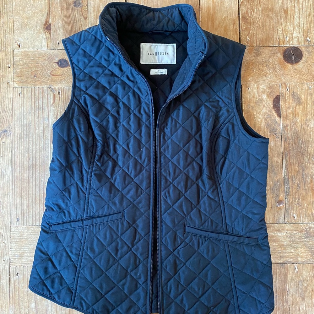 Black VanHeusen Vest | Size Small